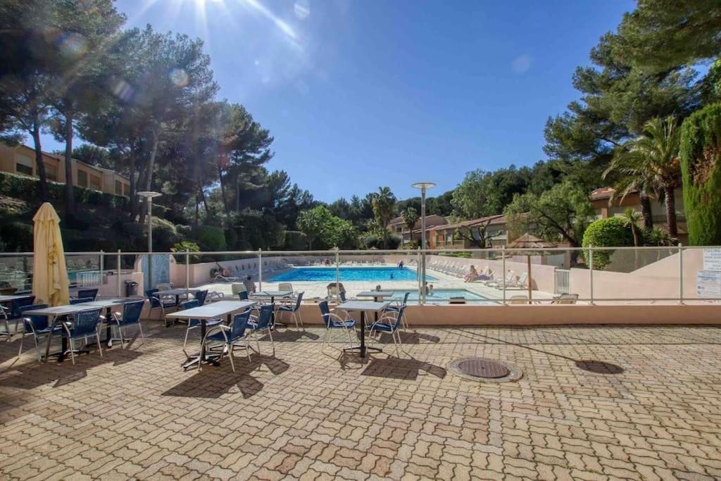 Appartement Piscine Tennis Acces Prive Plage Joia Sanary-sur-Mer Buitenkant foto