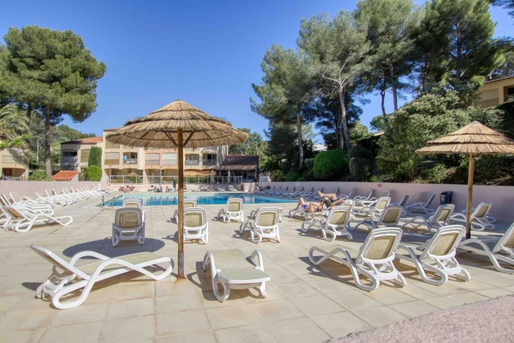 Appartement Piscine Tennis Acces Prive Plage Joia Sanary-sur-Mer Buitenkant foto