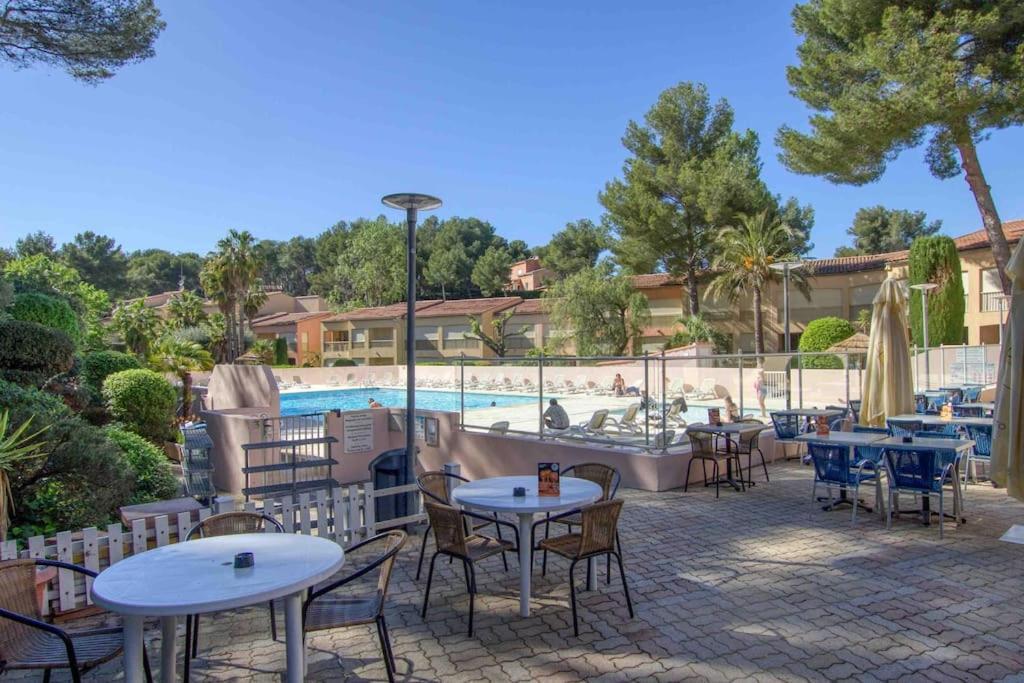 Appartement Piscine Tennis Acces Prive Plage Joia Sanary-sur-Mer Buitenkant foto