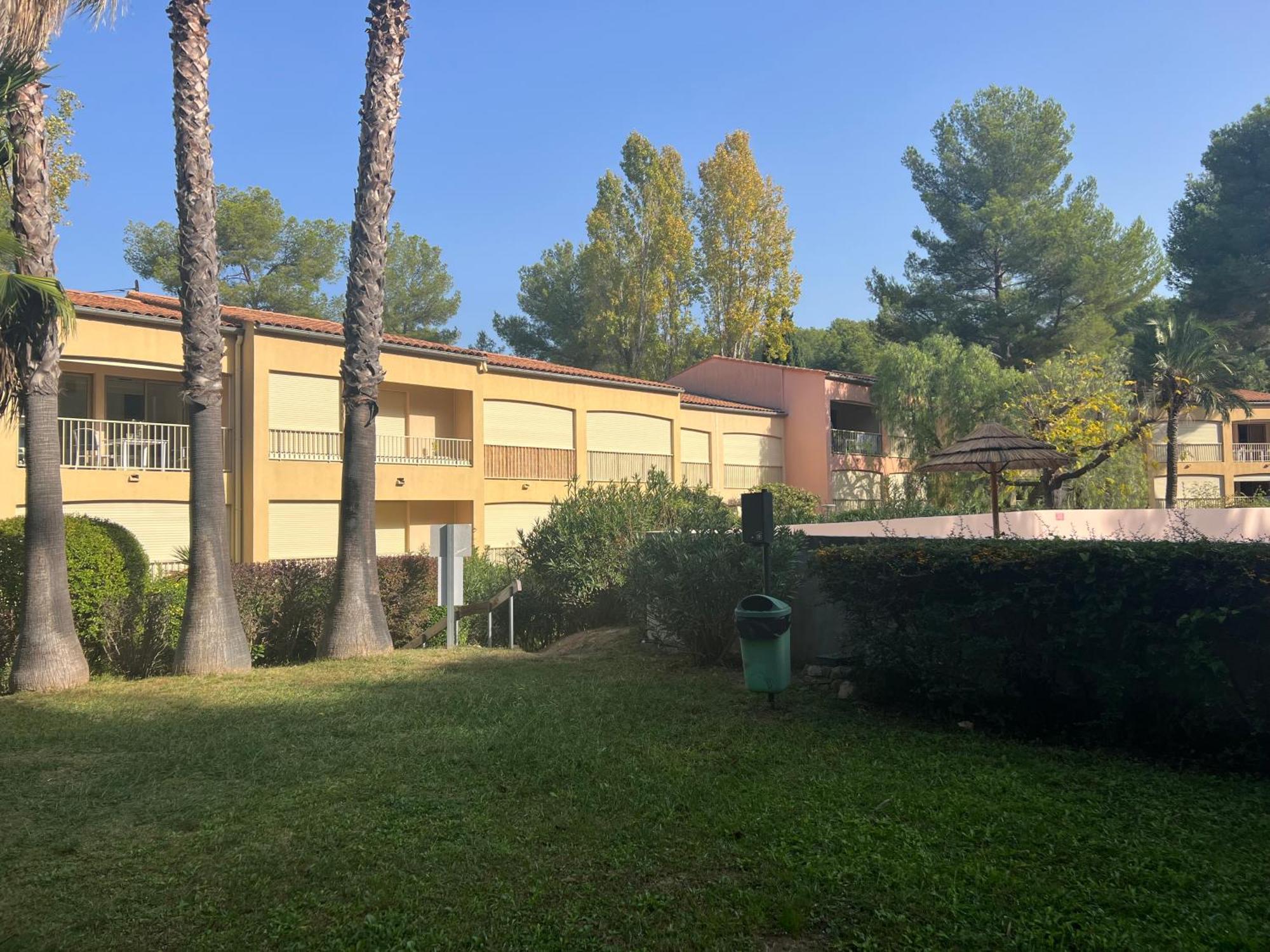 Appartement Piscine Tennis Acces Prive Plage Joia Sanary-sur-Mer Buitenkant foto
